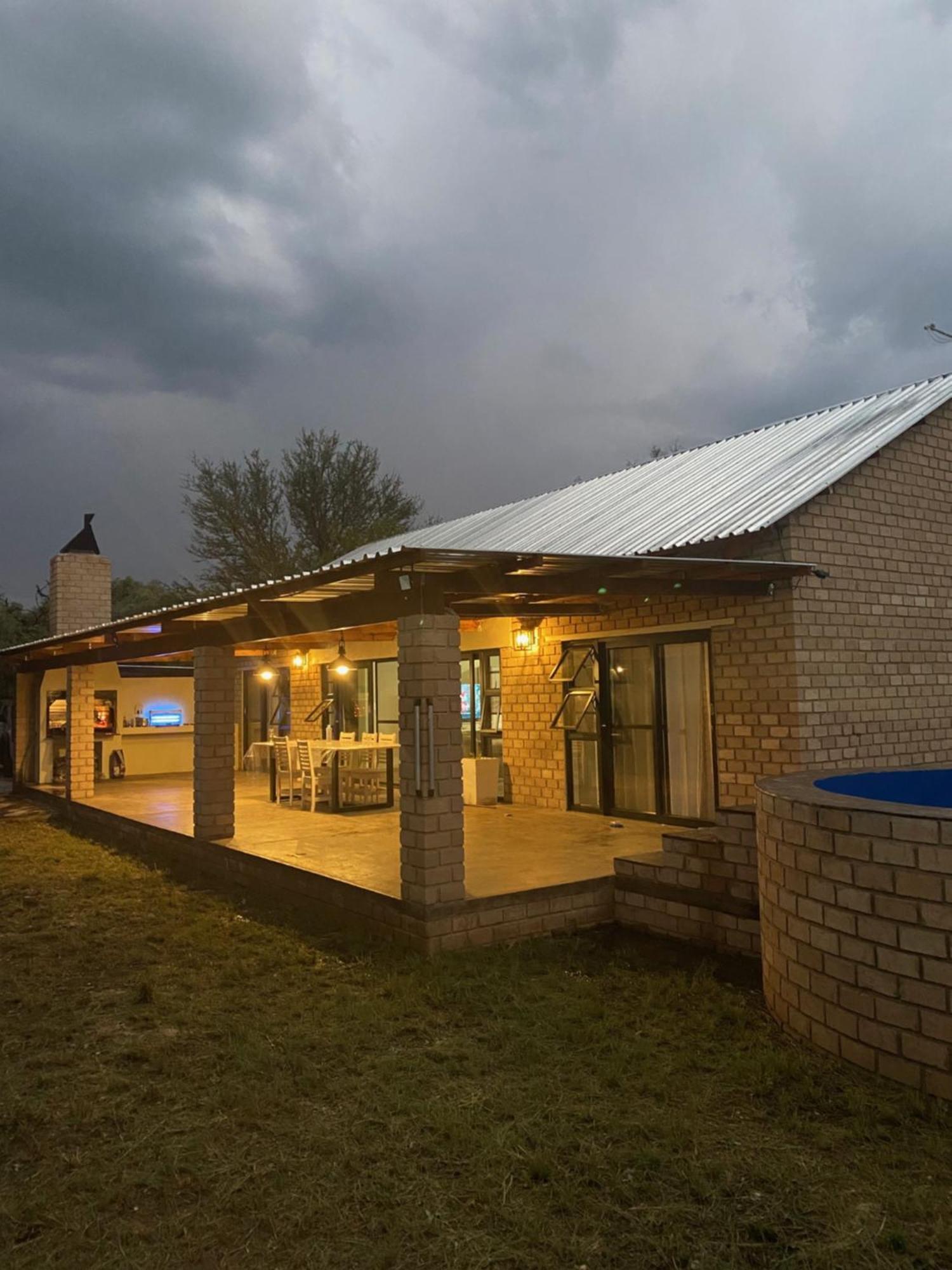 Olienhoff Guesthouse And Rest Camp Otavi Extérieur photo