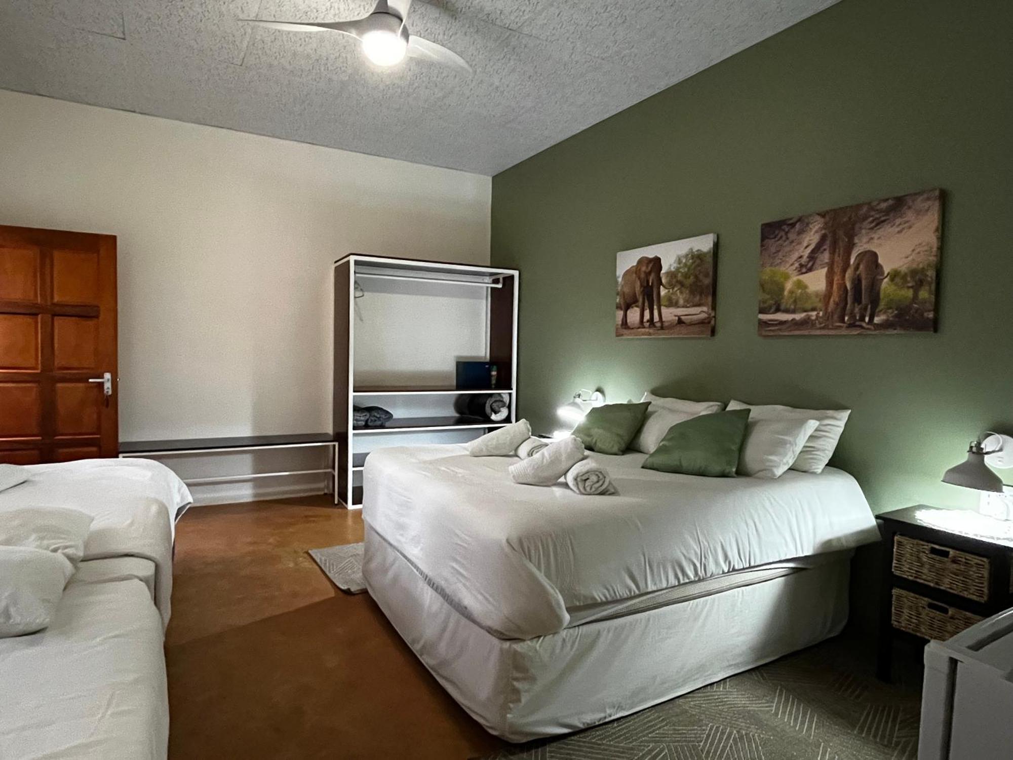Olienhoff Guesthouse And Rest Camp Otavi Extérieur photo